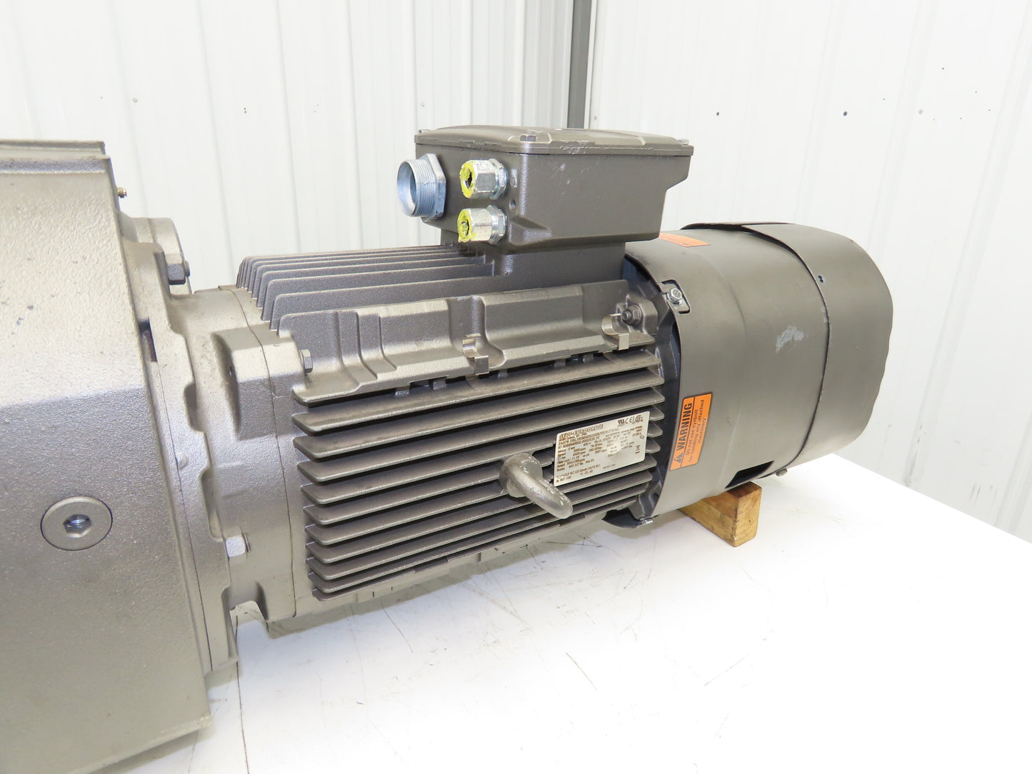 Sew Eurodrive FA97BDRL160M4BE20HR/TF/EG7S/AL Parallel Gearmotor 11.16 Ratio 3PH