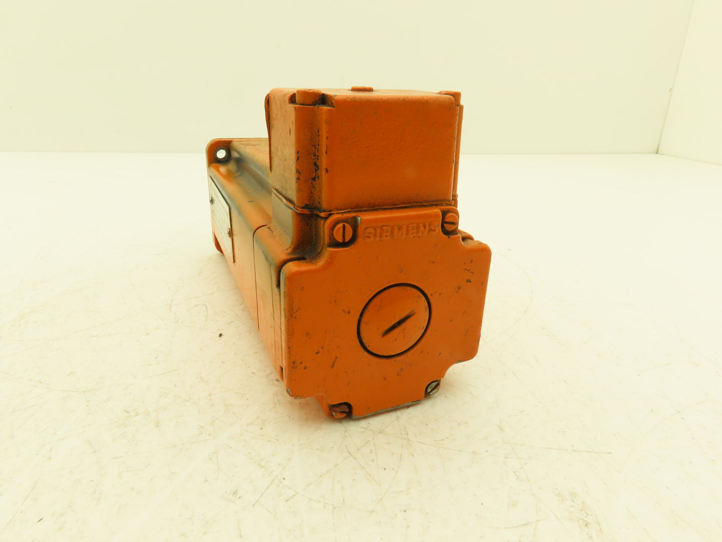 ABB Robotics 1FT3034-5AZ21-9-Z AC Servo Motor 26T Gear