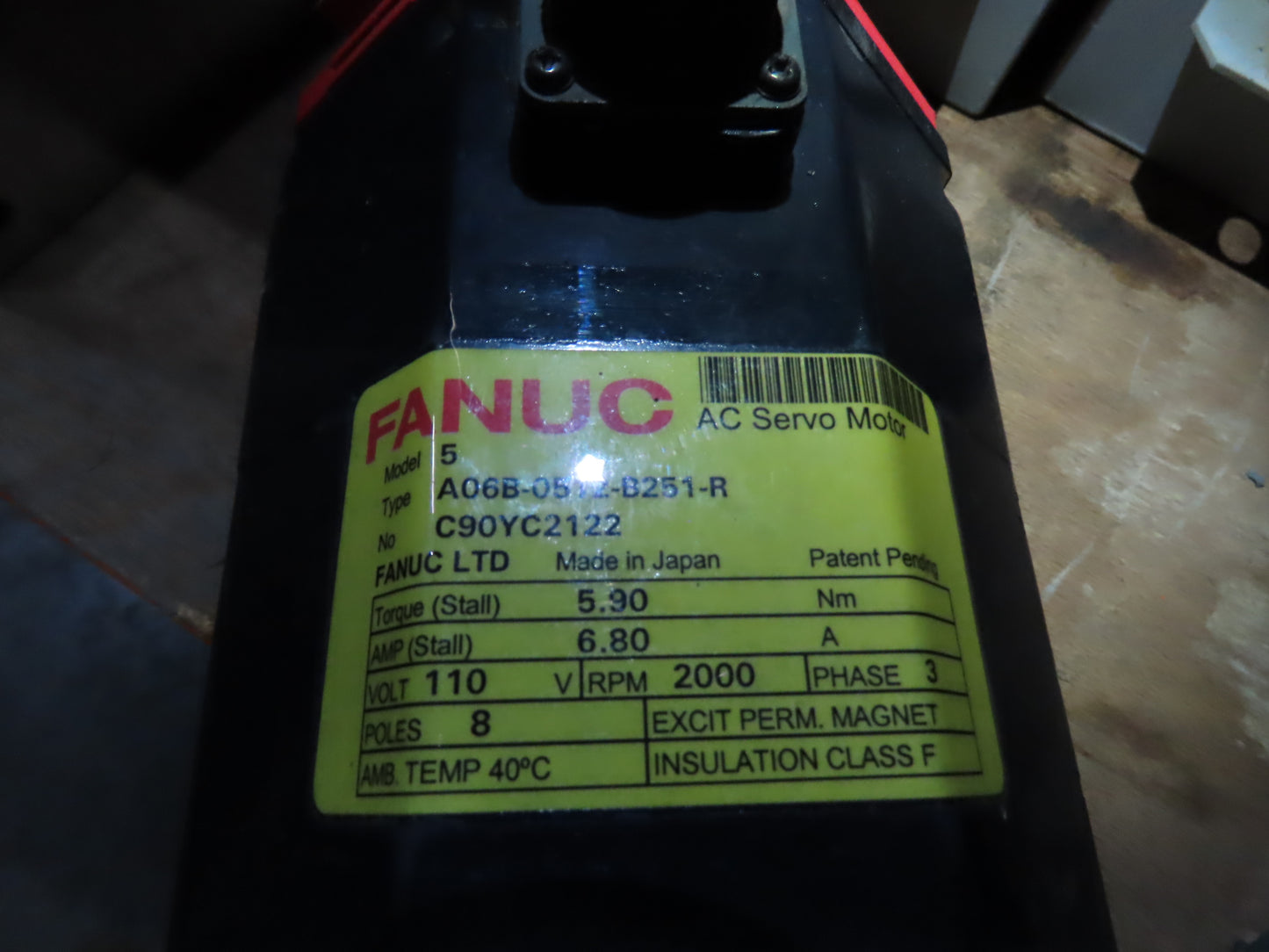 Fanuc A06B-0512-B251-R AC Servo Motor 2000 RPM 110VAC Pulse Coder A290-0561-V531