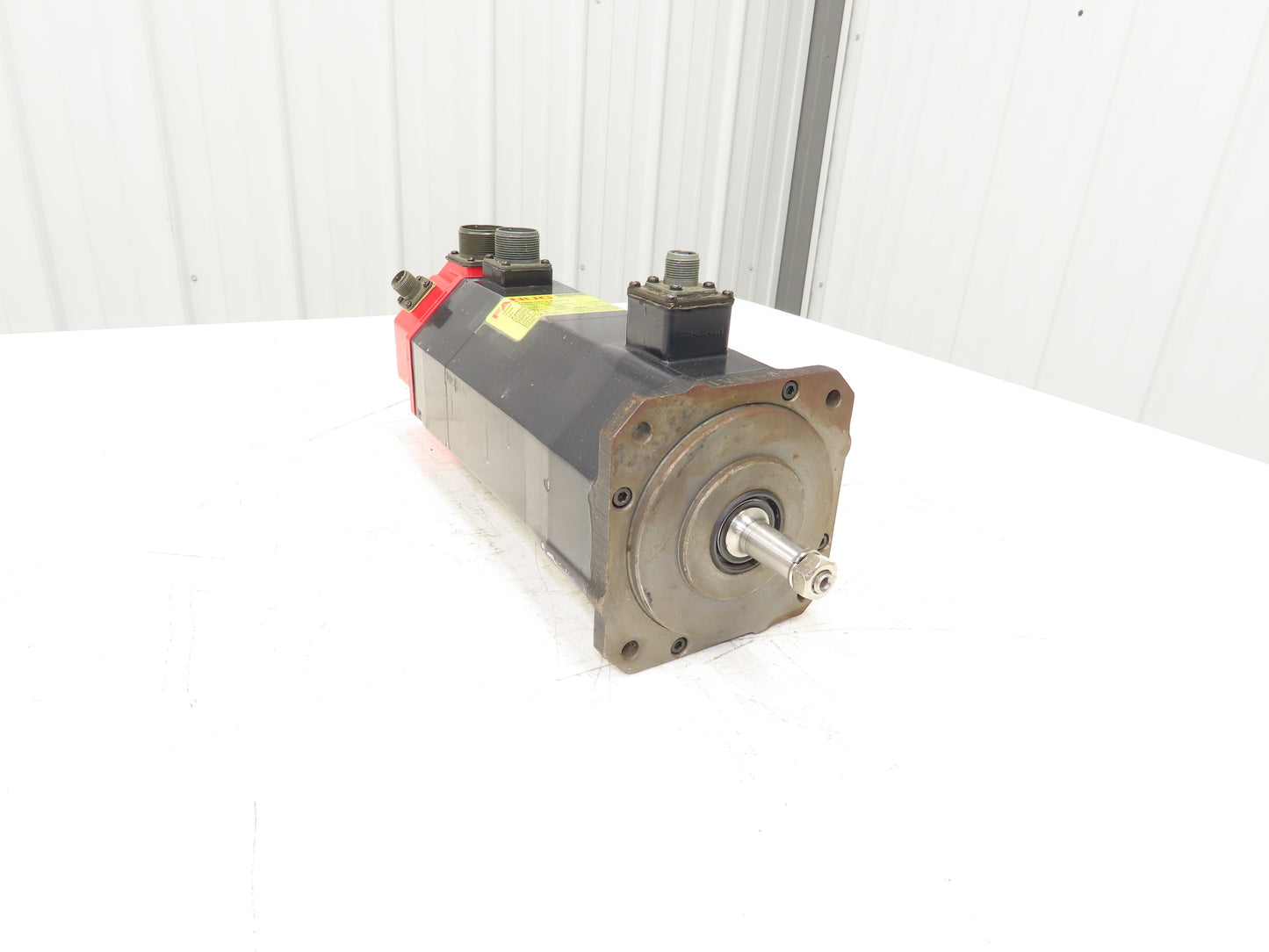 Fanuc A06B-0512-B251-R AC Servo Motor 2000 RPM 110VAC Pulse Coder A290-0561-V531
