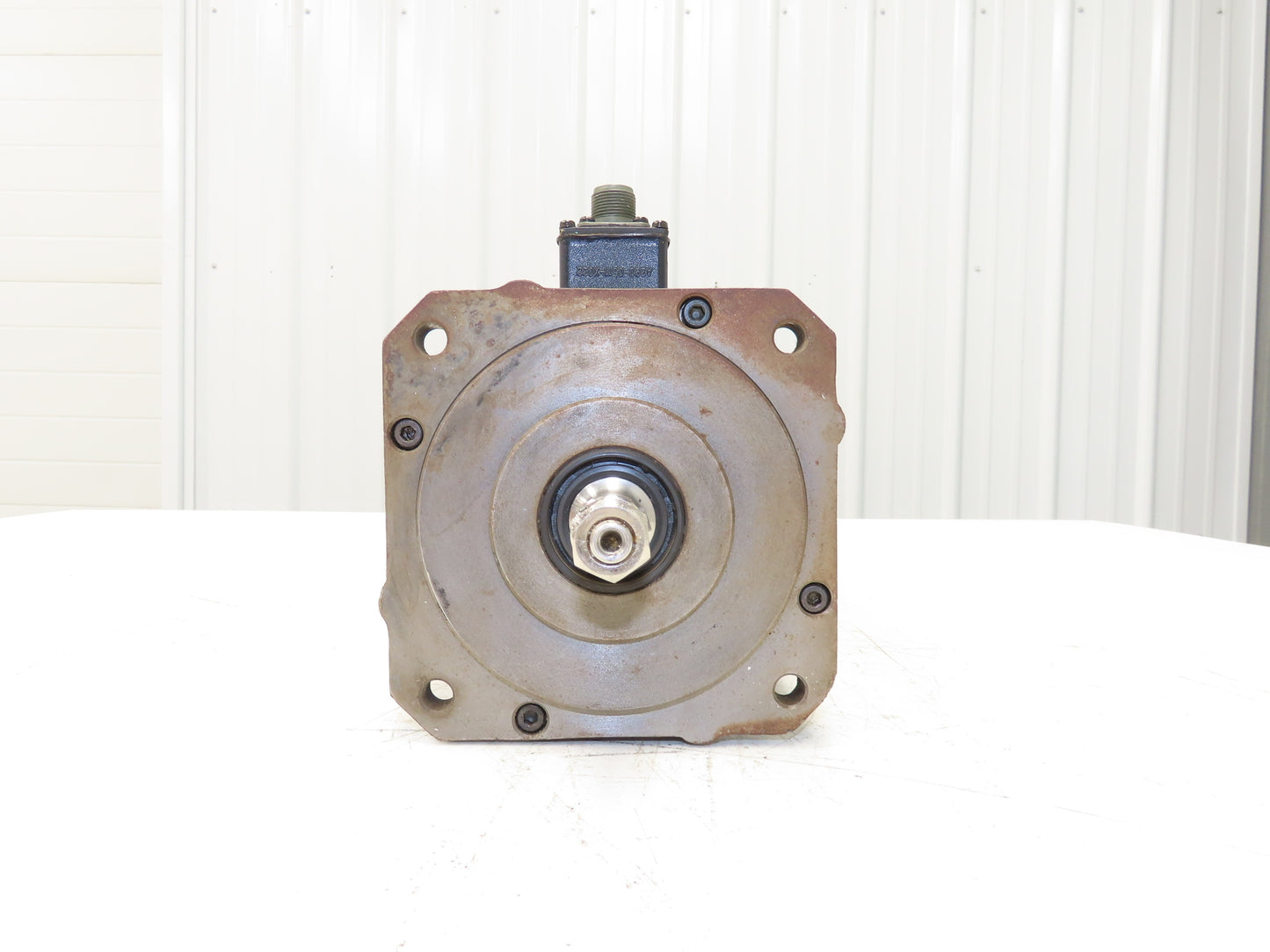 Fanuc A06B-0512-B251-R AC Servo Motor 2000 RPM 110VAC Pulse Coder A290-0561-V531