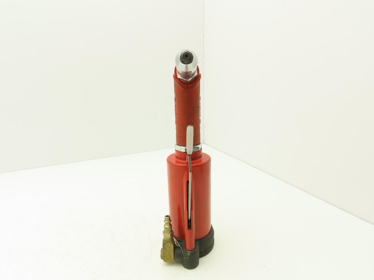 Dayton 4CA31 Pneumatic Rivet Gun Air Riveter 1940LBS 1/8" Pin