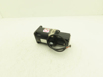 Yaskawa USAHEM-02BF2 AC Servo Motor 200W 8000rpm With Encoder *Read