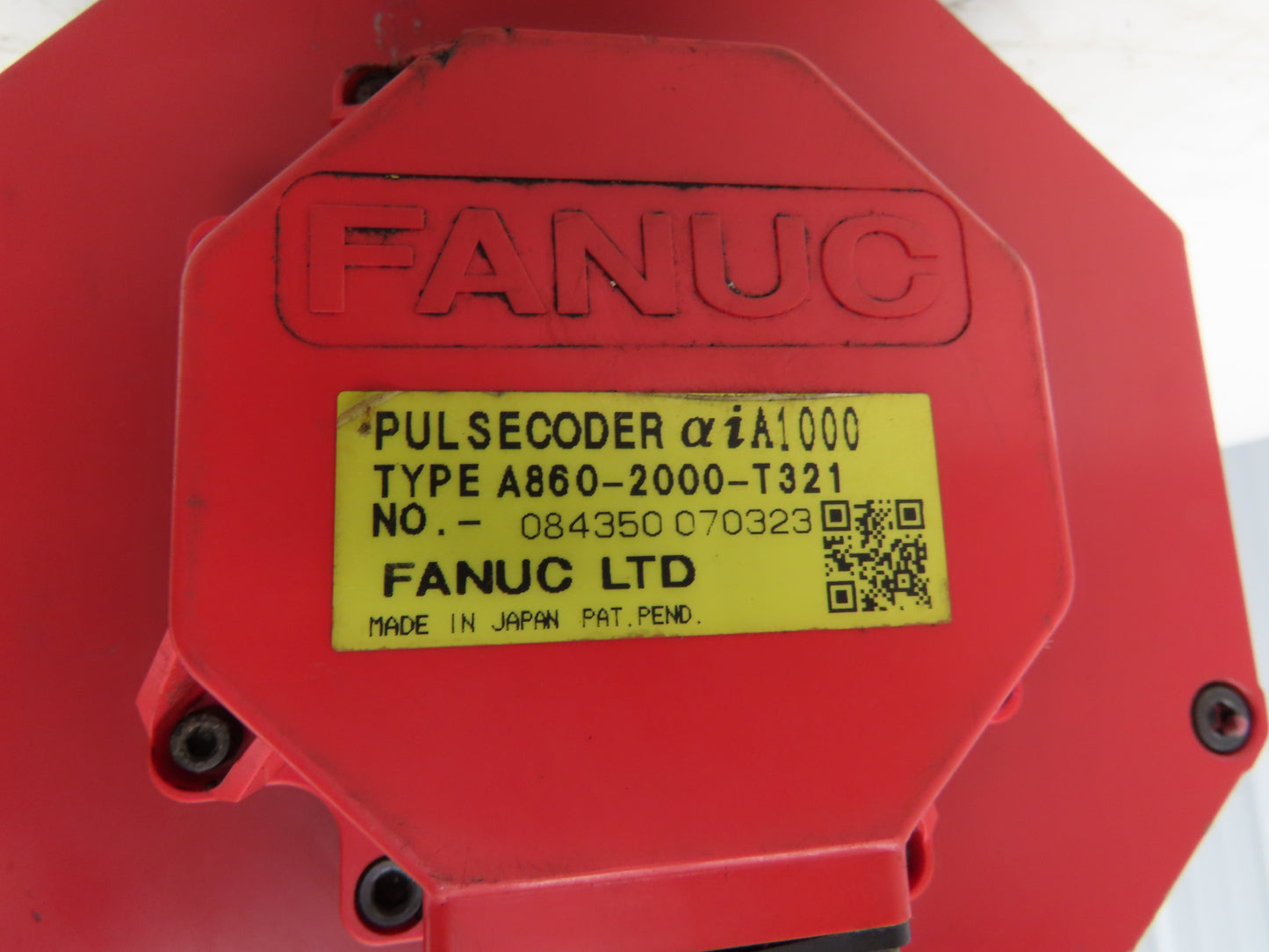 Fanuc A06B-0266-B500#0100 AC Servo Motor 4.5 kW 3000 RPM Encoder A860-2000-T321