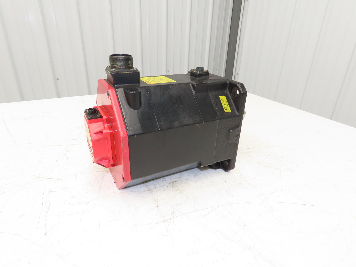 Fanuc A06B-0266-B500#0100 AC Servo Motor 4.5 kW 3000 RPM Encoder A860-2000-T321