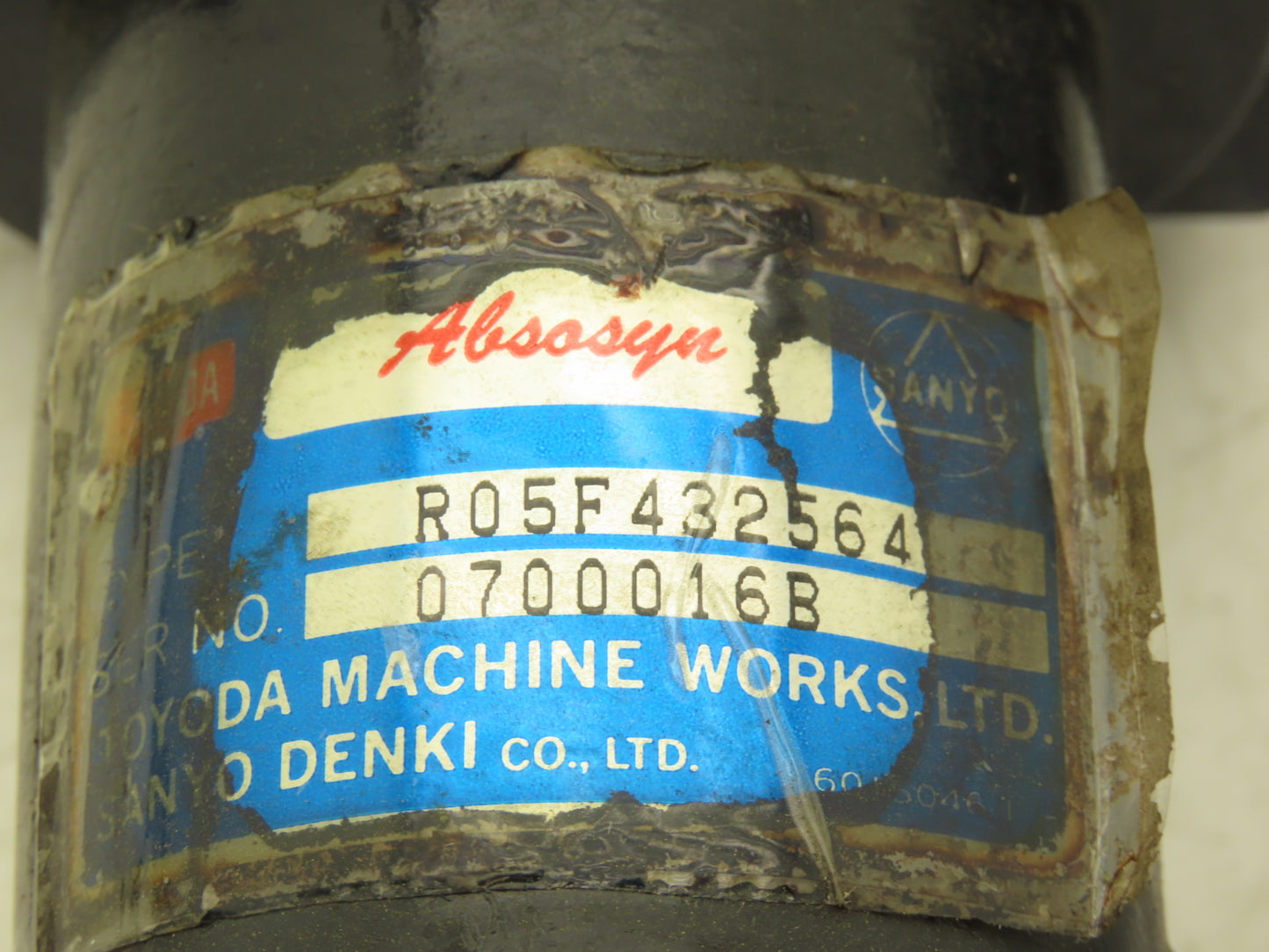 Sanyo Denki MC256-M020BC AC Servo Motor ABS Super With R05F432564 Encoder