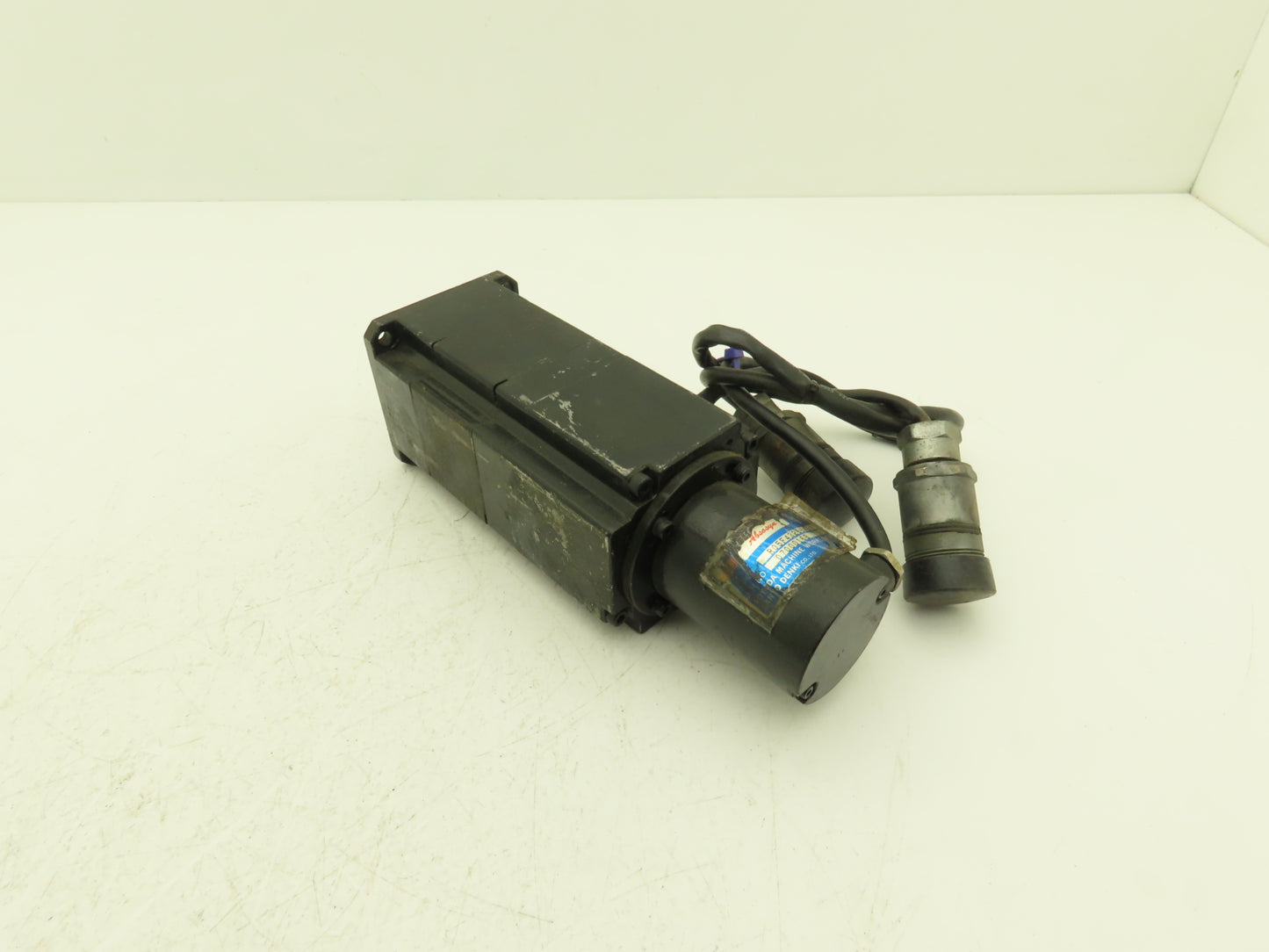 Sanyo Denki MC256-M020BC AC Servo Motor ABS Super With R05F432564 Encoder