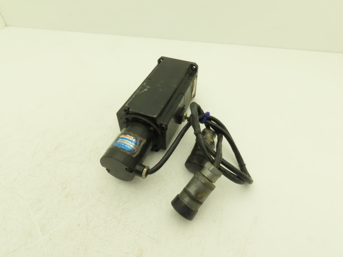 Sanyo Denki MC256-M020BC AC Servo Motor ABS Super With R05F432564 Encoder