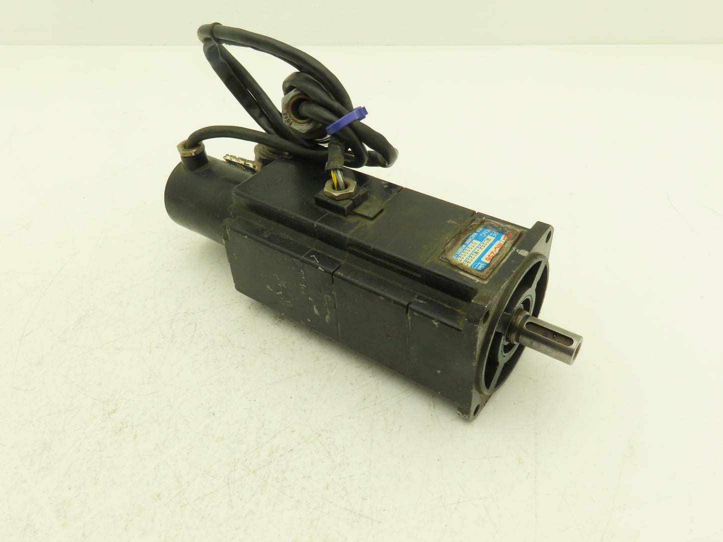 Sanyo Denki MC256-M020BC AC Servo Motor ABS Super With R05F432564 Encoder