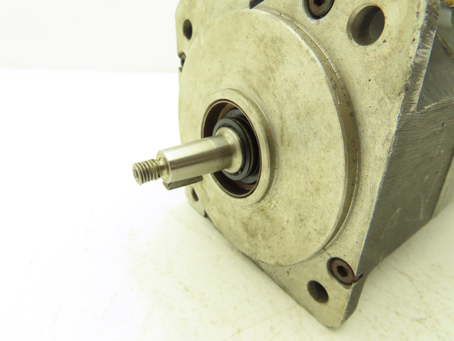 Fanuc A06B-0312-B351 AC Servo Motor 2000 RPM 120V 3Ph Encoder A290-0521-V581