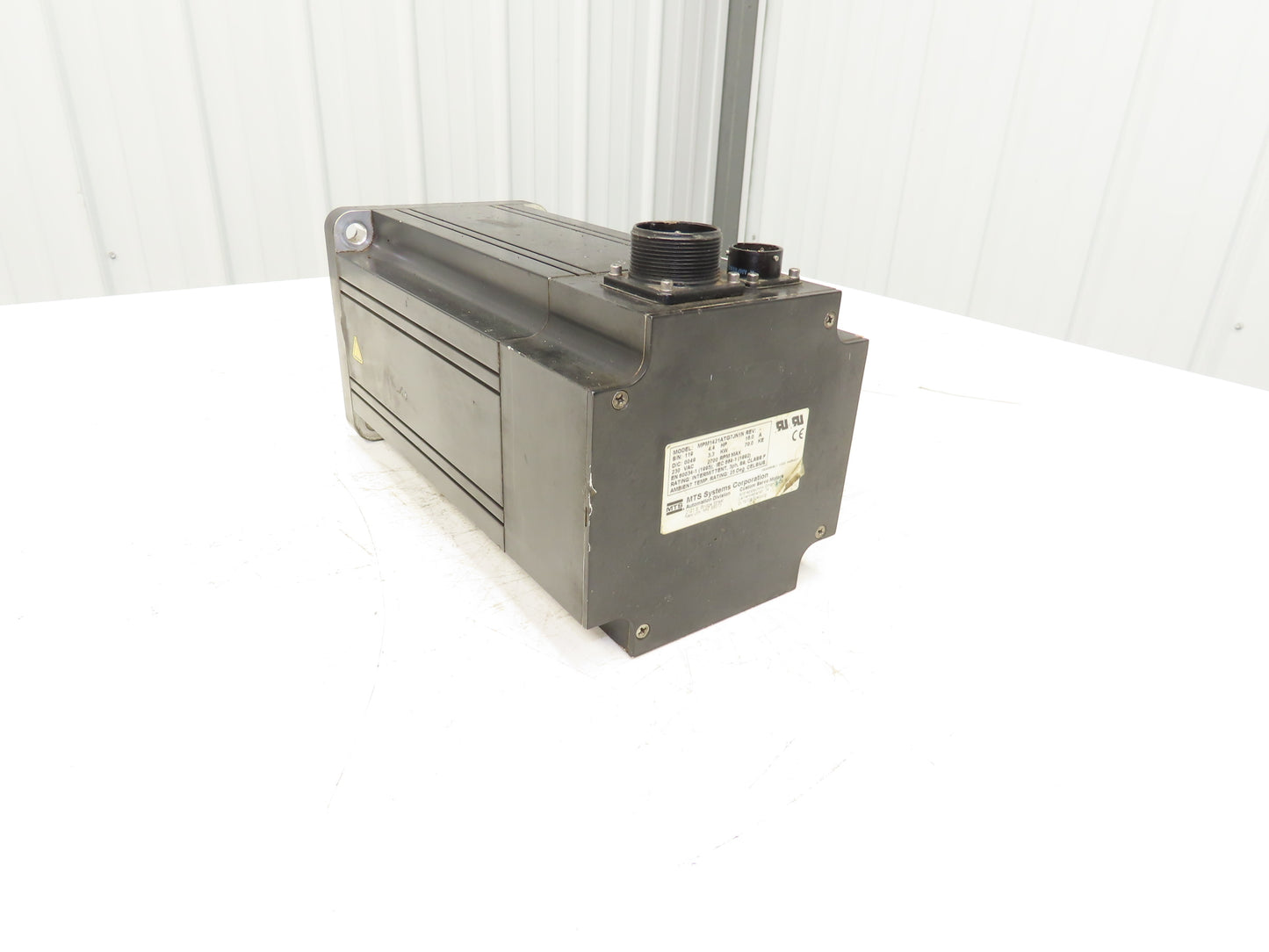MTS Systems Corporation MPM1421ATG7JN1N Servo Motor 4.4Hp 2700RPM 230VAC 3Ph