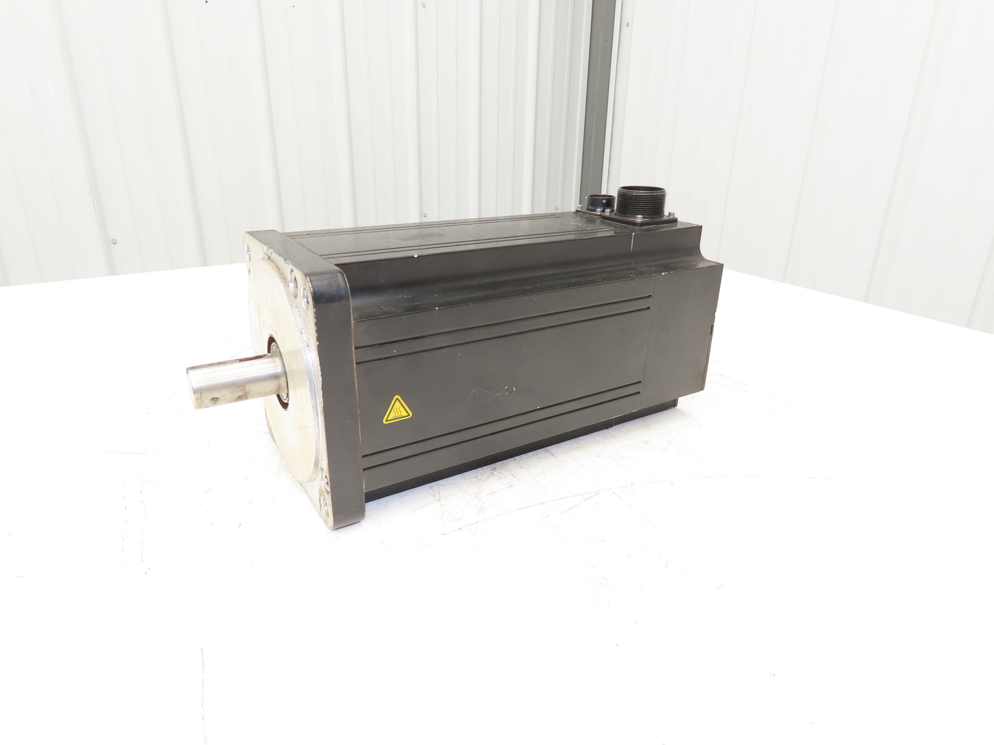 MTS Systems Corporation MPM1421ATG7JN1N Servo Motor 4.4Hp 2700RPM 230VAC 3Ph