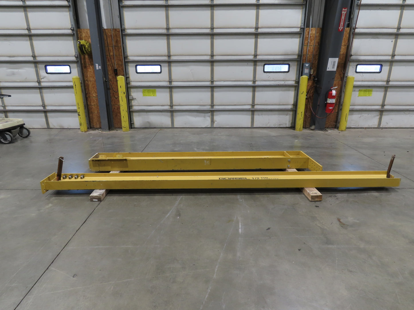 Gorbel 1/2 Ton 1000Lb Full Cantilever Post Jib Crane 15' 2"Span 10'HUB 11' 2"OAH