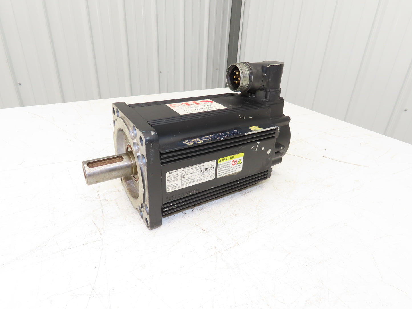 Rexroth MSK070D-0450-NN-S1-UP1-NNNN Servo Motor 6000RPM 600VAC 3Ph