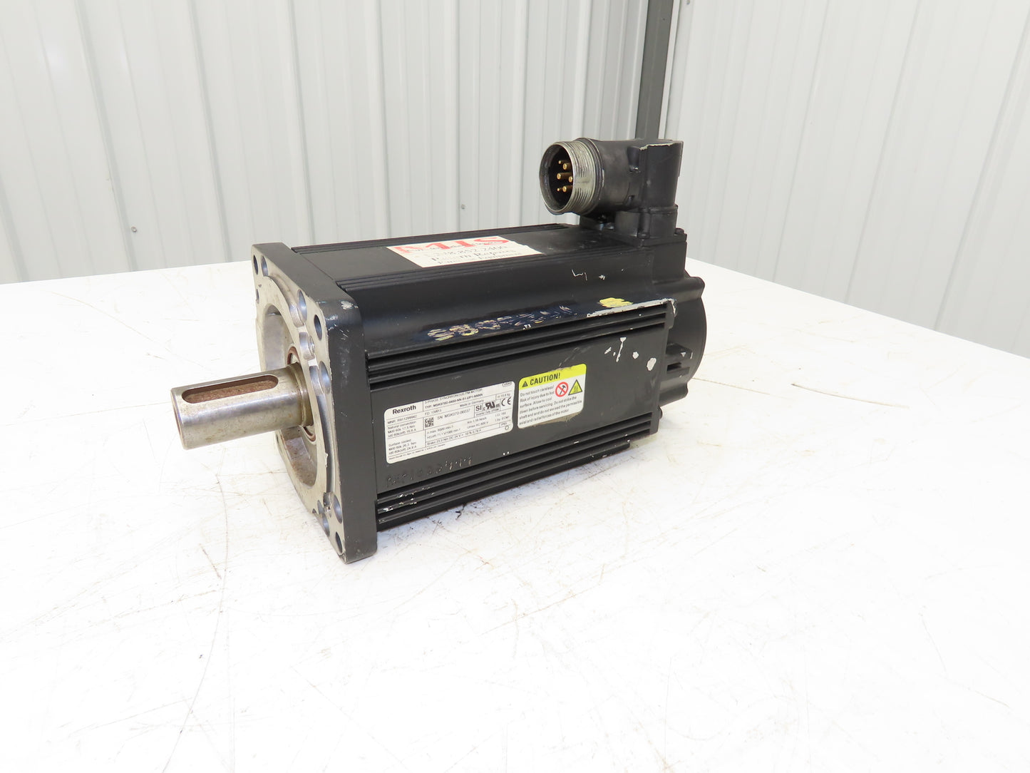 Rexroth MSK070D-0450-NN-S1-UP1-NNNN Servo Motor 6000RPM 600VAC 3Ph