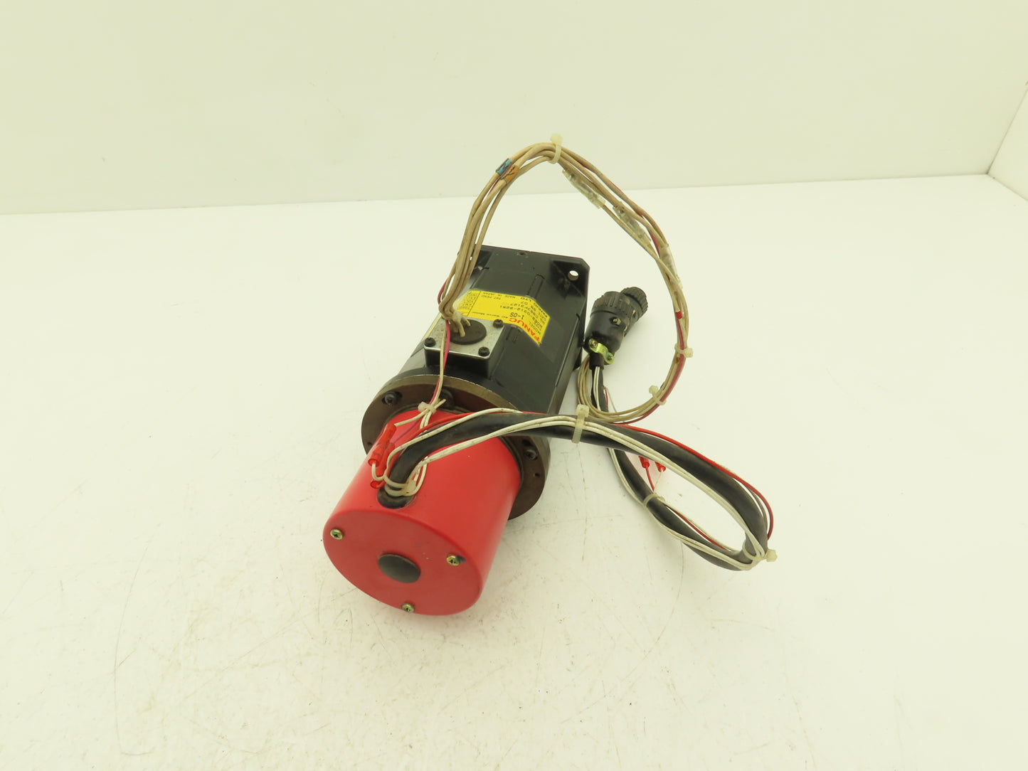 Fanuc A06B-0312-B251 AC Servo Motor 2000 RPM 120V - Encoder A290-0521-V581