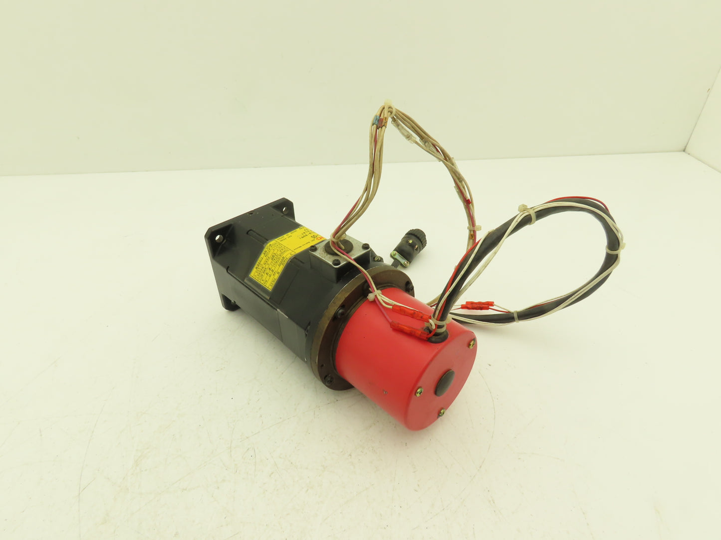 Fanuc A06B-0312-B251 AC Servo Motor 2000 RPM 120V - Encoder A290-0521-V581