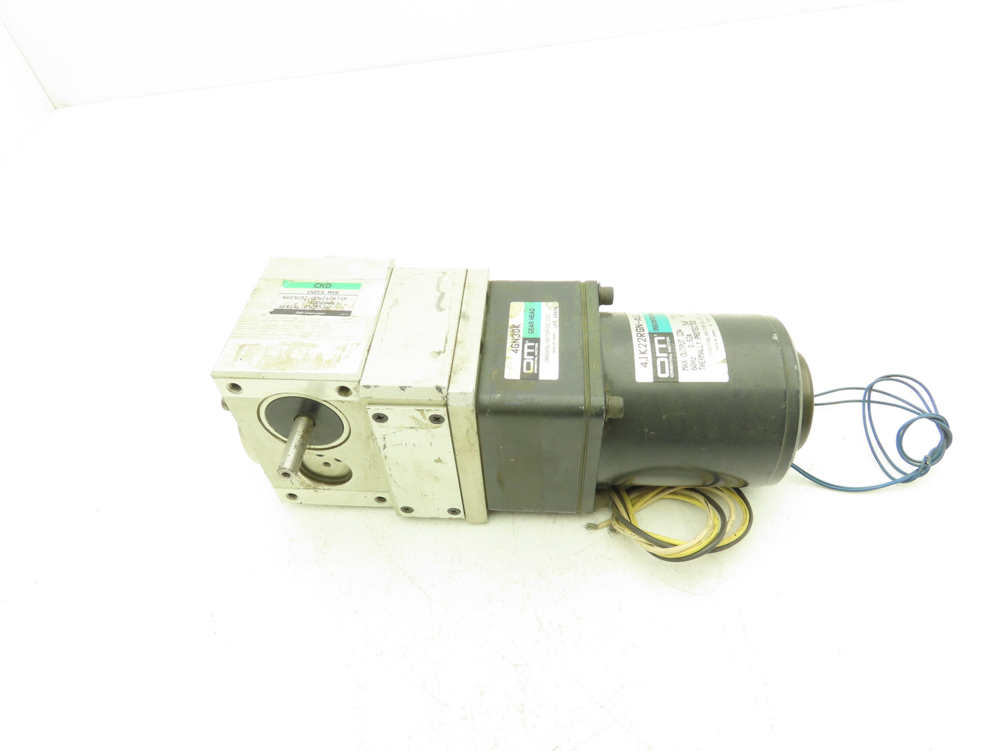 Oriental Motor 4IK22RGN-AUL 22W Speed Control Motor w/ 2 gearboxes Triple Output