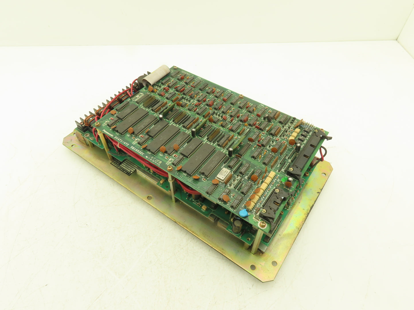 Hitachi HDV472F AC  Servo Motor Amplifier Controller Module 581A932C