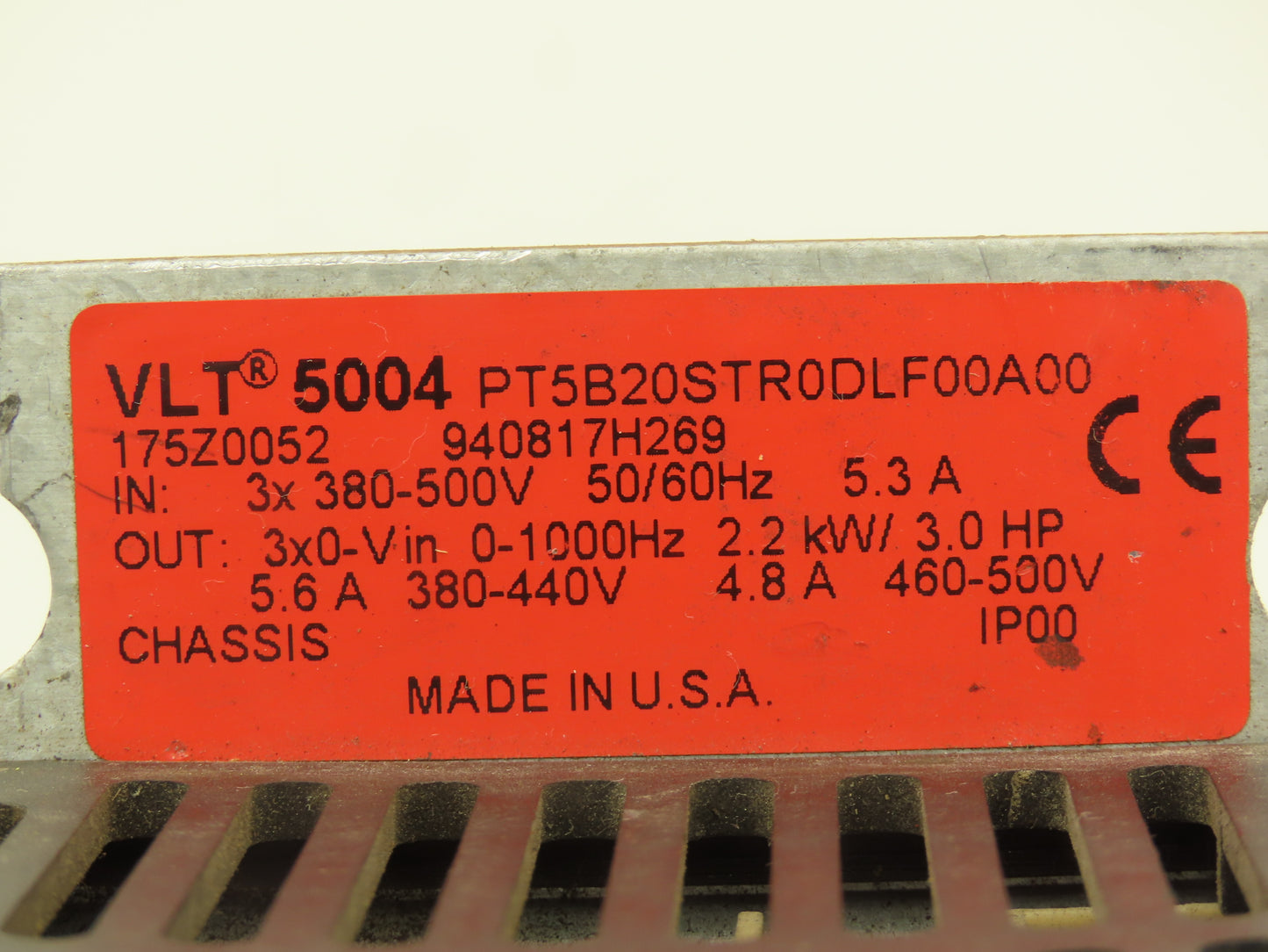 Danfoss VLT5004PT5B20STR0DLF00A00 Variable Speed Drive VFD 2.2kW 3Hp 500vac 3Ph