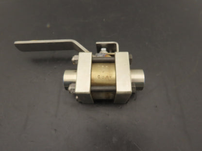 Contromatics 298-00-204 Stainless Steel 3pc Ball Valve 1/2" Socket Weld 700 WOG