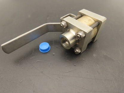 Contromatics 298-00-204 Stainless Steel 3pc Ball Valve 1/2" Socket Weld 700 WOG