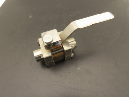 Contromatics 298-00-204 Stainless Steel 3pc Ball Valve 1/2" Socket Weld 700 WOG