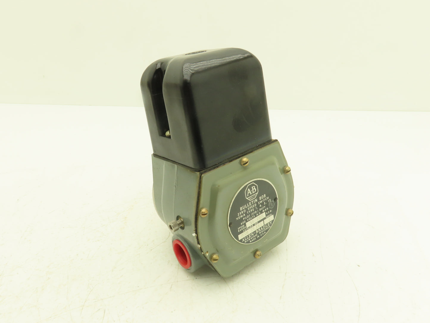 Allen Bradley 808-CL1A1 Zero Speed Plugging Switch 50-200 RPM 120V Ser E