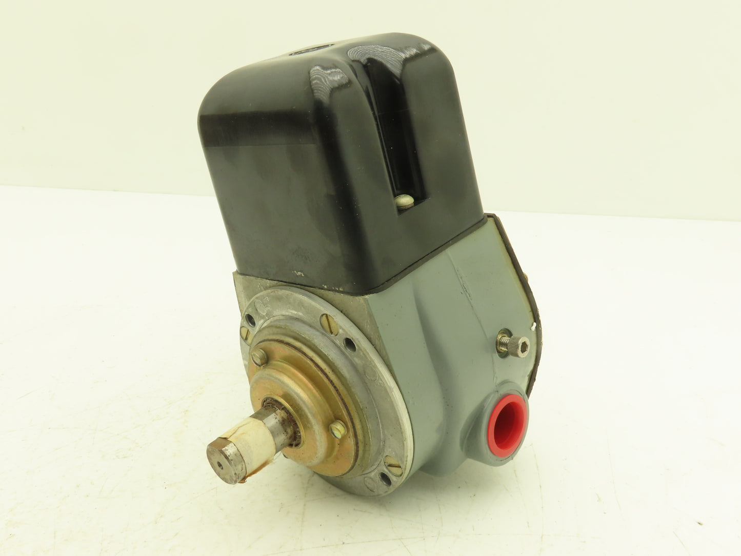 Allen Bradley 808-CL1A1 Zero Speed Plugging Switch 50-200 RPM 120V Ser E