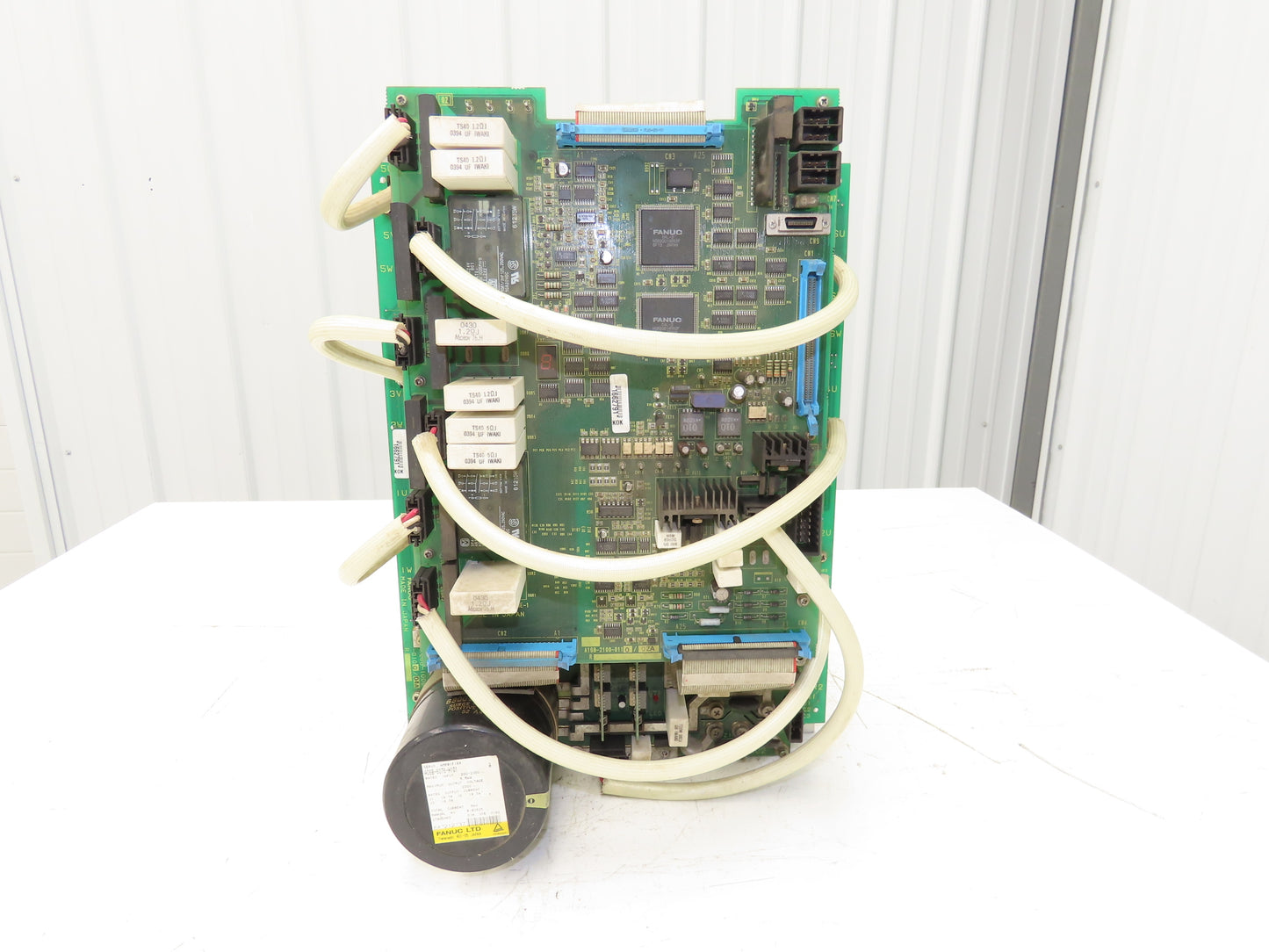 Fanuc A06B-6076-H101 Electronic Servo Drive Amplifier 5.5kW 230V Ser A