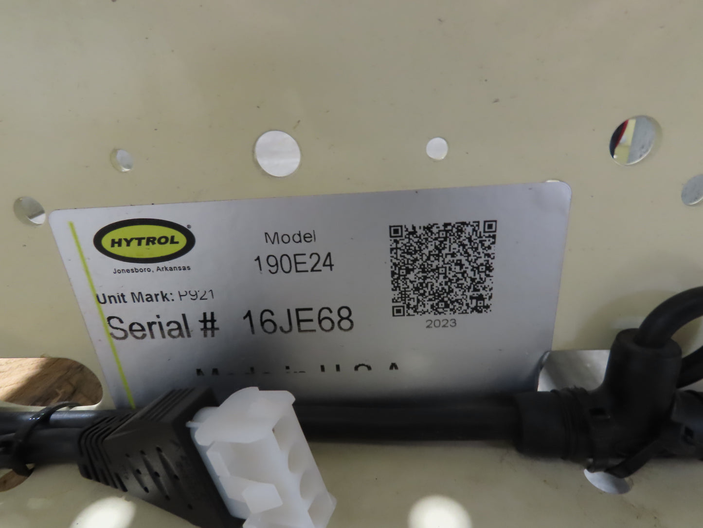 Hytrol 30" Gravity Roller Conveyor 1.9" Roller 27"BF 5-Sections 48' 4"L w/Legs