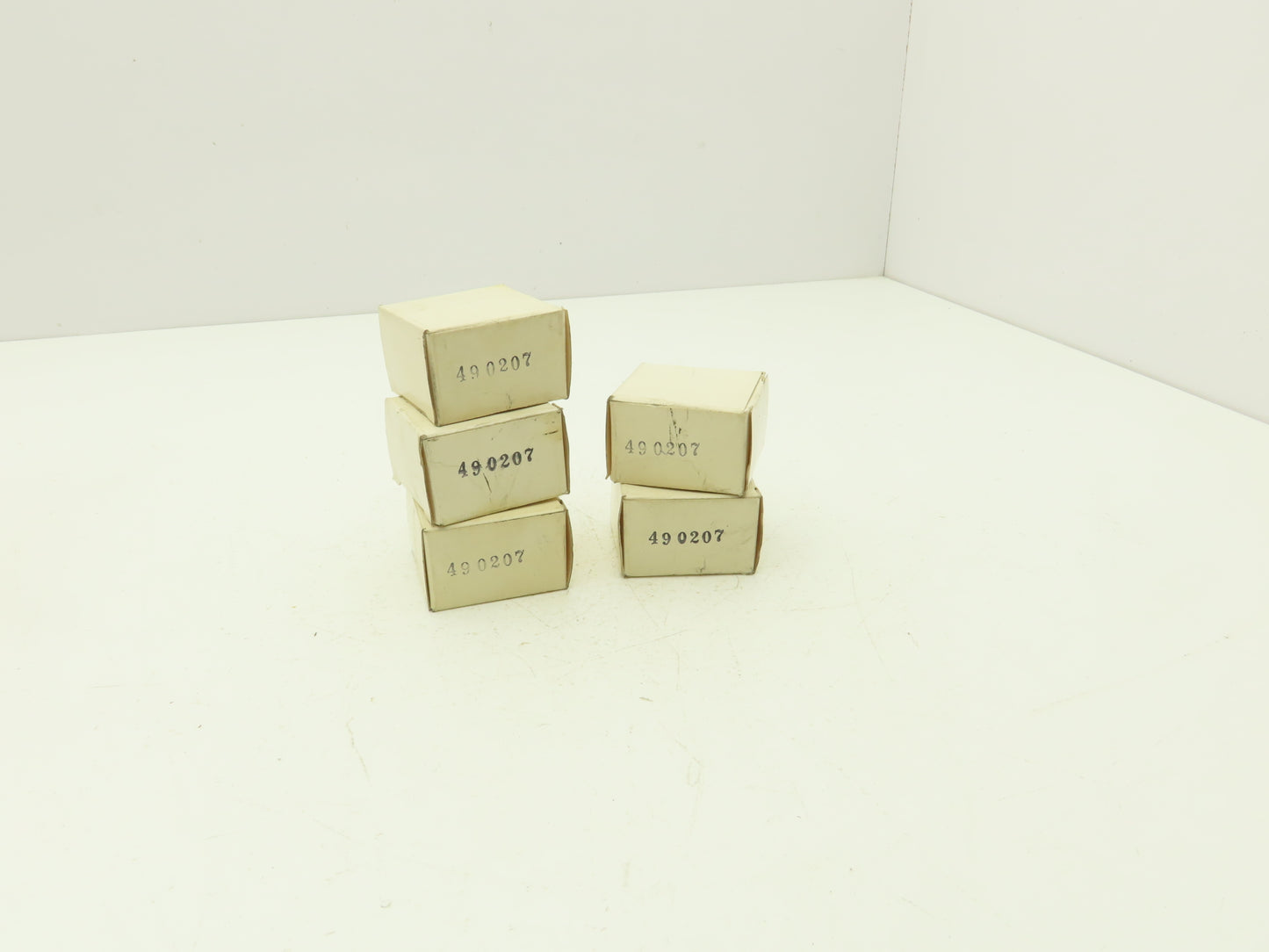 NSK C5204 Ball Bearing Double Row 20mm-ID x 47mm-OD x 20.5mm-Width Lot of 5