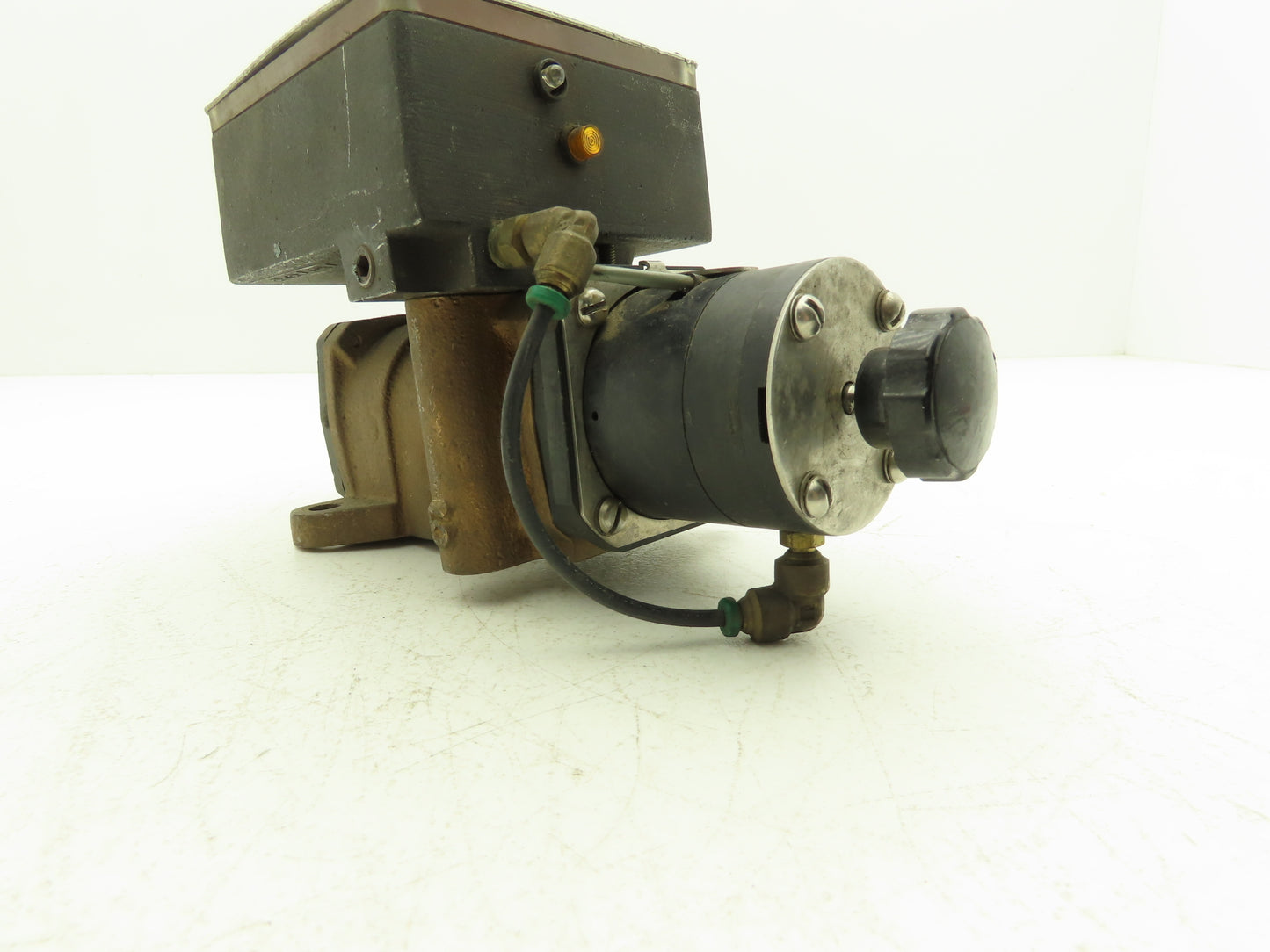 UFM Rocon WCV-S-4-H-7-E3C5-D-L-E5C2 Bronze Water Flow Control Valve 1/2"npt