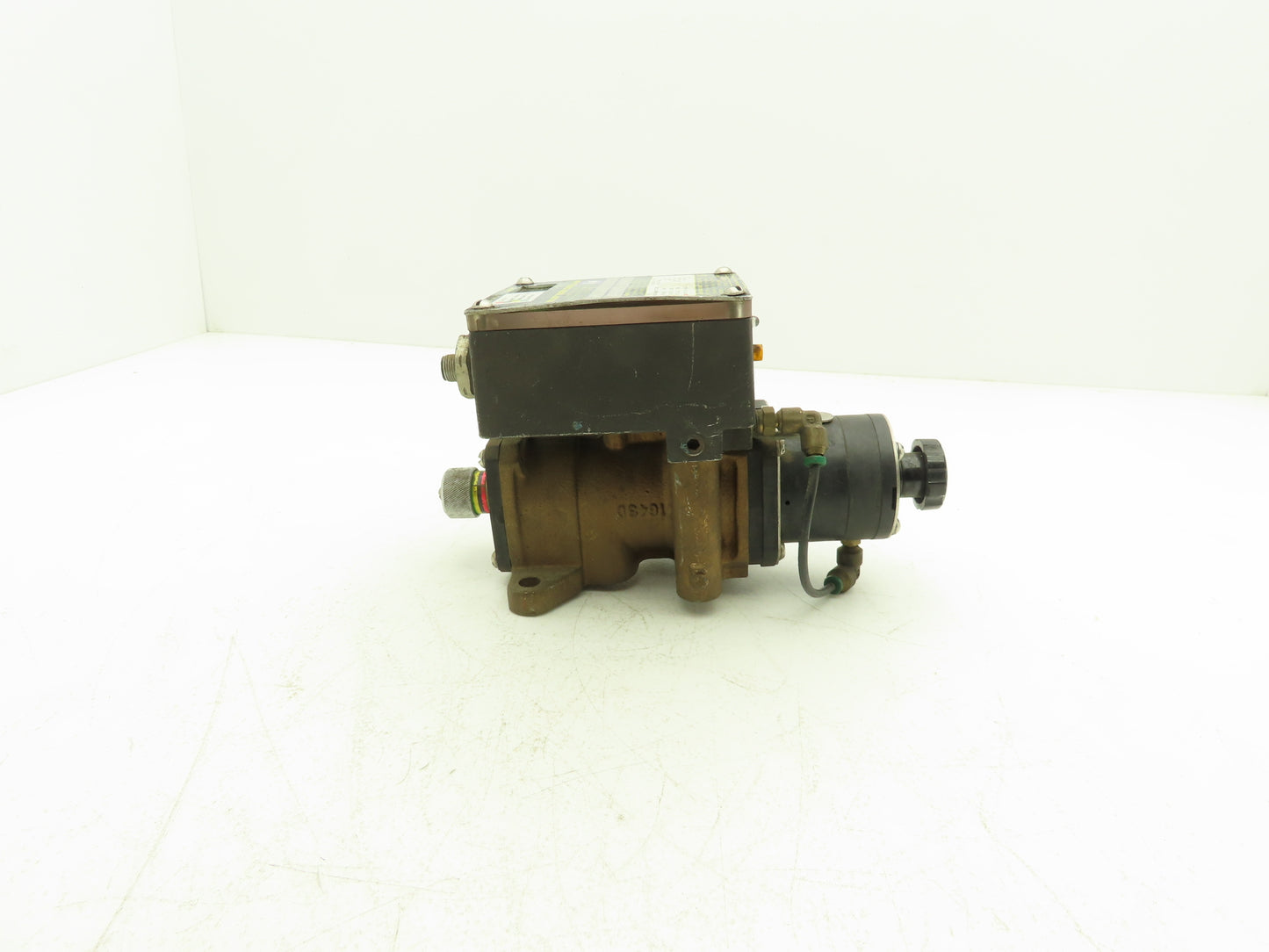UFM Rocon WCV-S-4-H-7-E3C5-D-L-E5C2 Bronze Water Flow Control Valve 1/2"npt