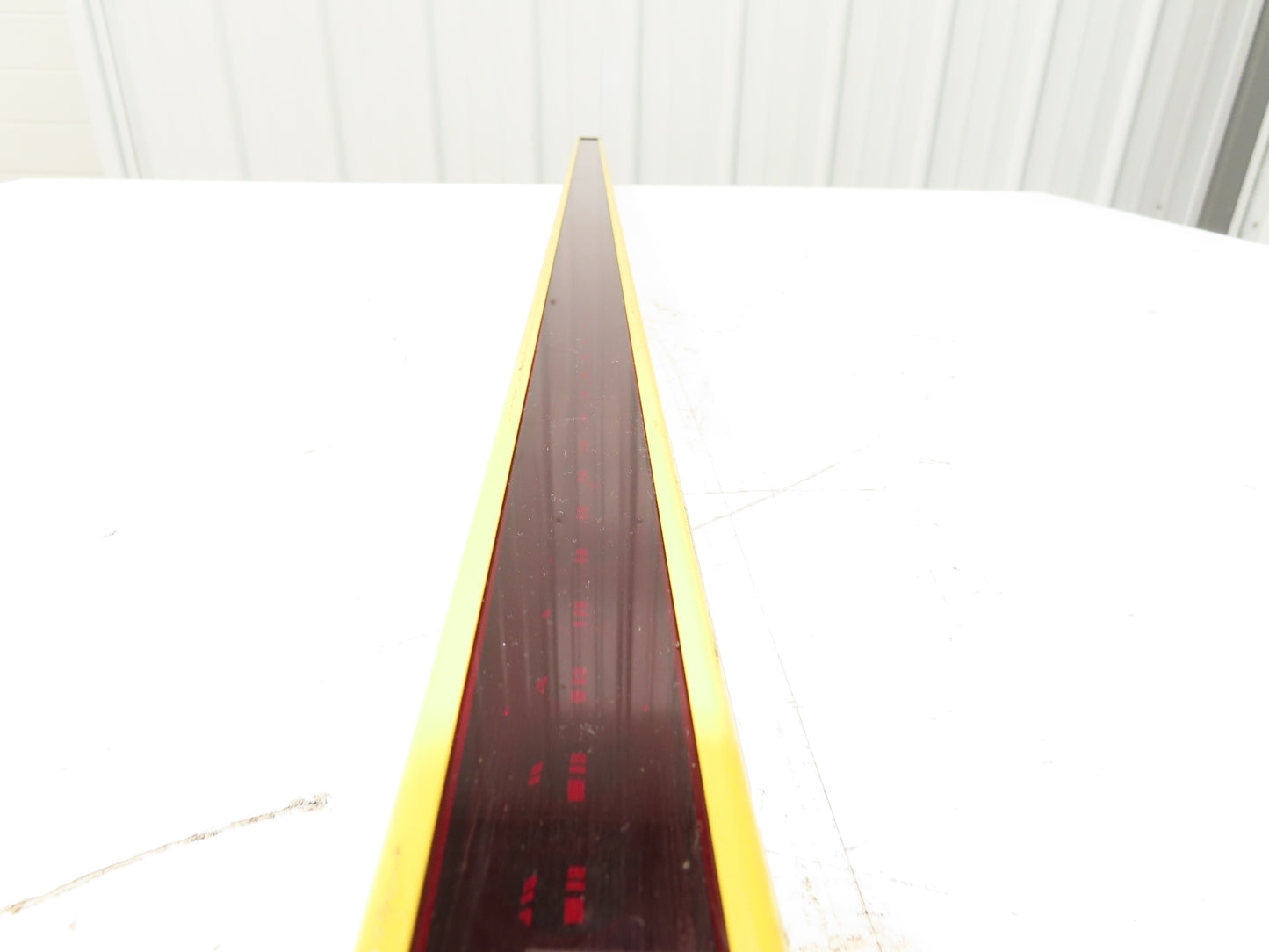 Banner SLSE30-1200Q8 EZ Screen Safety Light Curtain Emitter 1200mm 24VDC