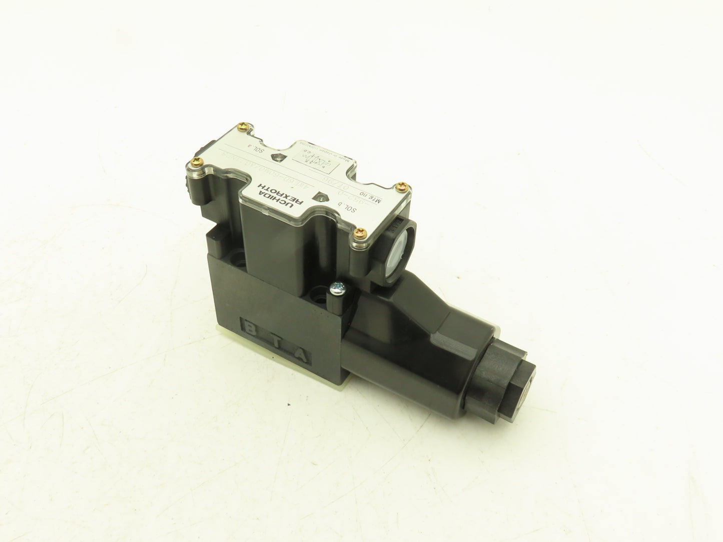 Uchida Rexroth 4WE6D-60M0/AG24NPS-952-0 Directional Solenoid Valve 24VDC