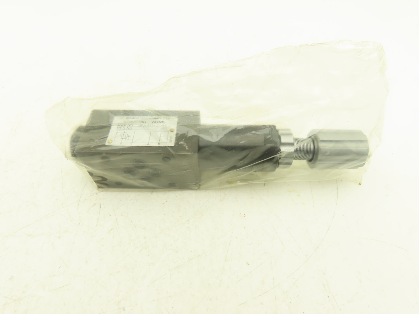 Daikin MG-02P-2-50-T Hydraulic Pressure Reducing Stack Valve 50M5X13