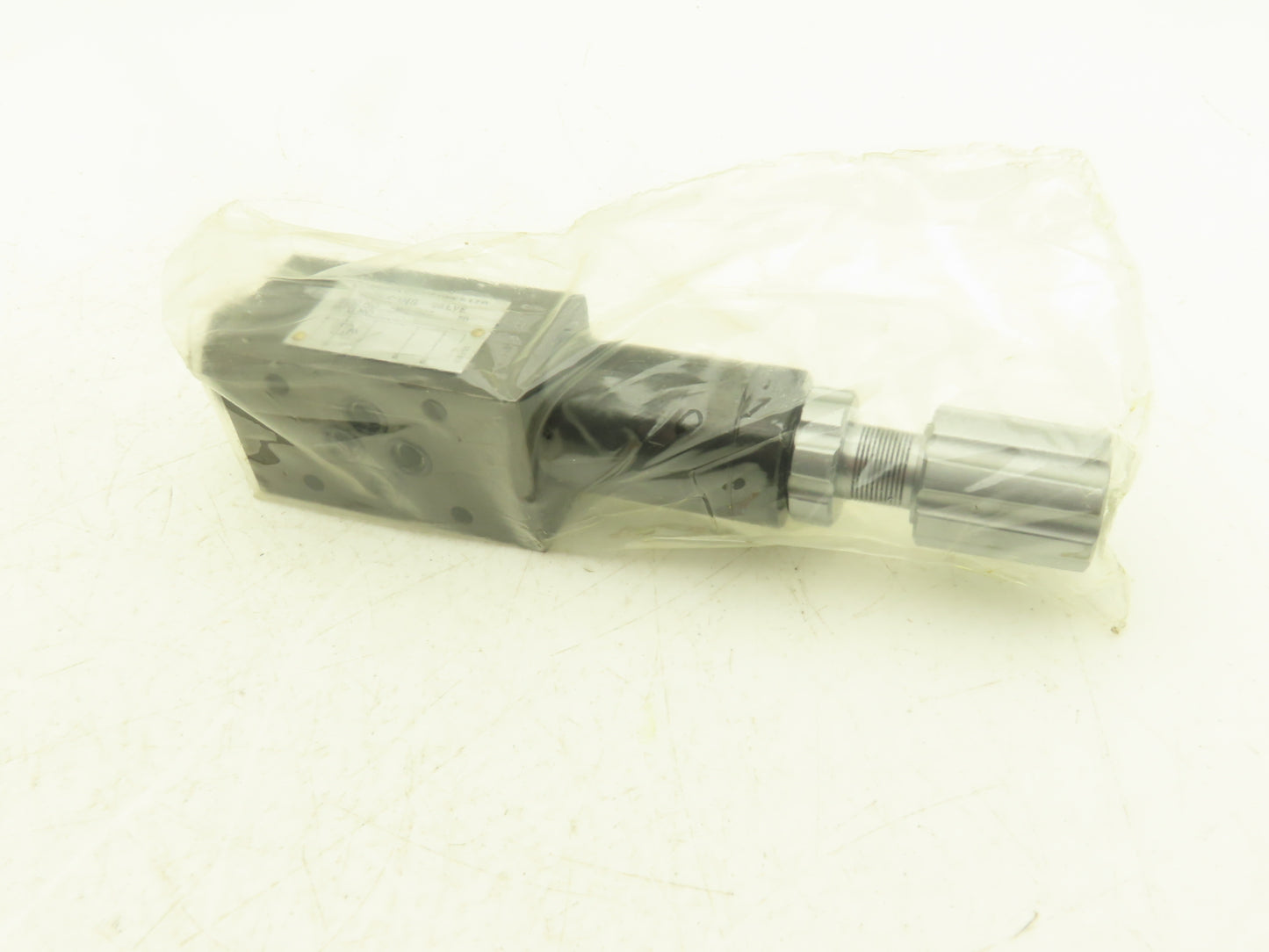 Daikin MG-02P-2-50-T Hydraulic Pressure Reducing Stack Valve 50M5X13