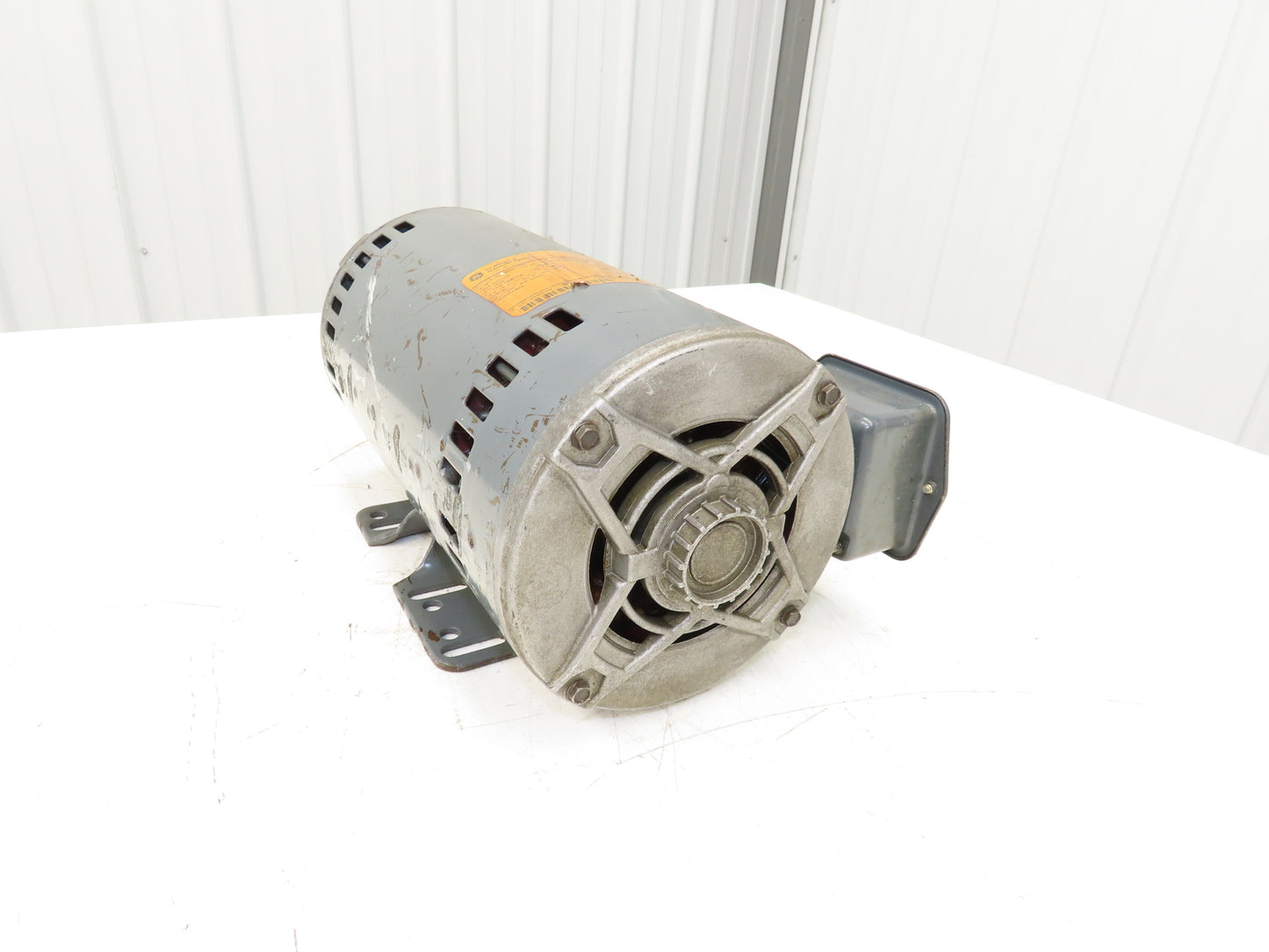 General Electric 5K49QN4143 AC Motor 5Hp 1725 RPM 208-230V 3Ph 145TY