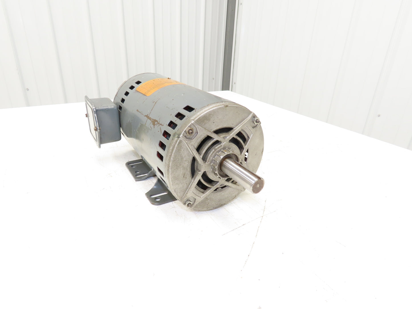 General Electric 5K49QN4143 AC Motor 5Hp 1725 RPM 208-230V 3Ph 145TY