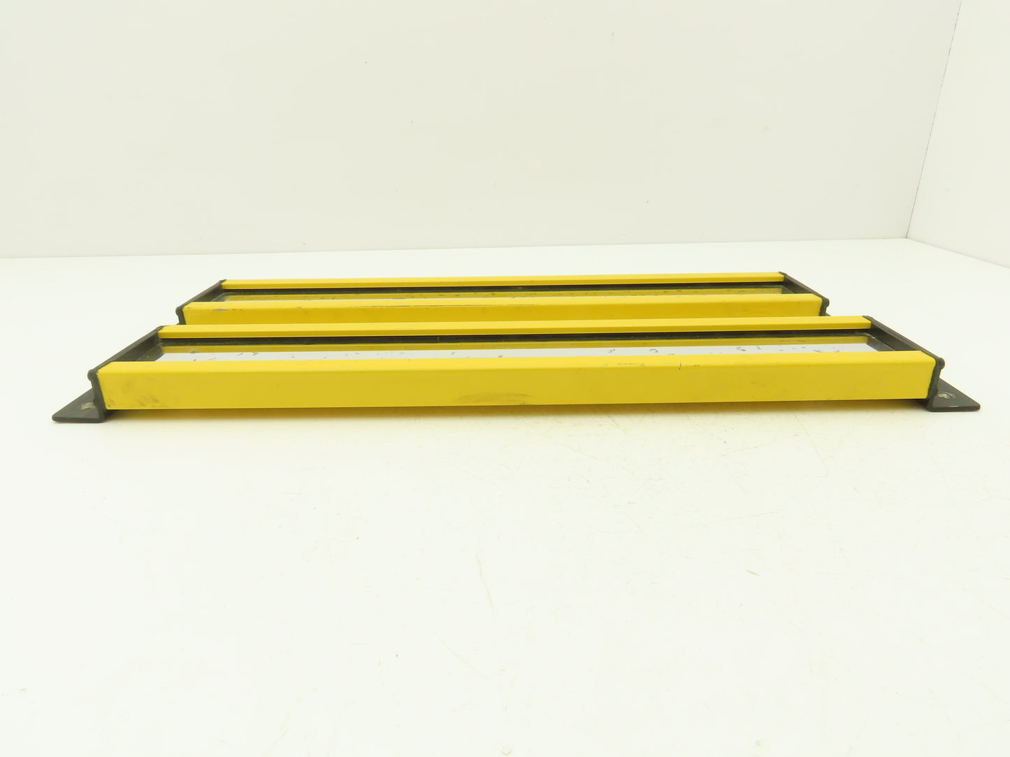 Sti Optoflex Mirror Safety Light Curtain 18 x 2" Glass Lot of 2