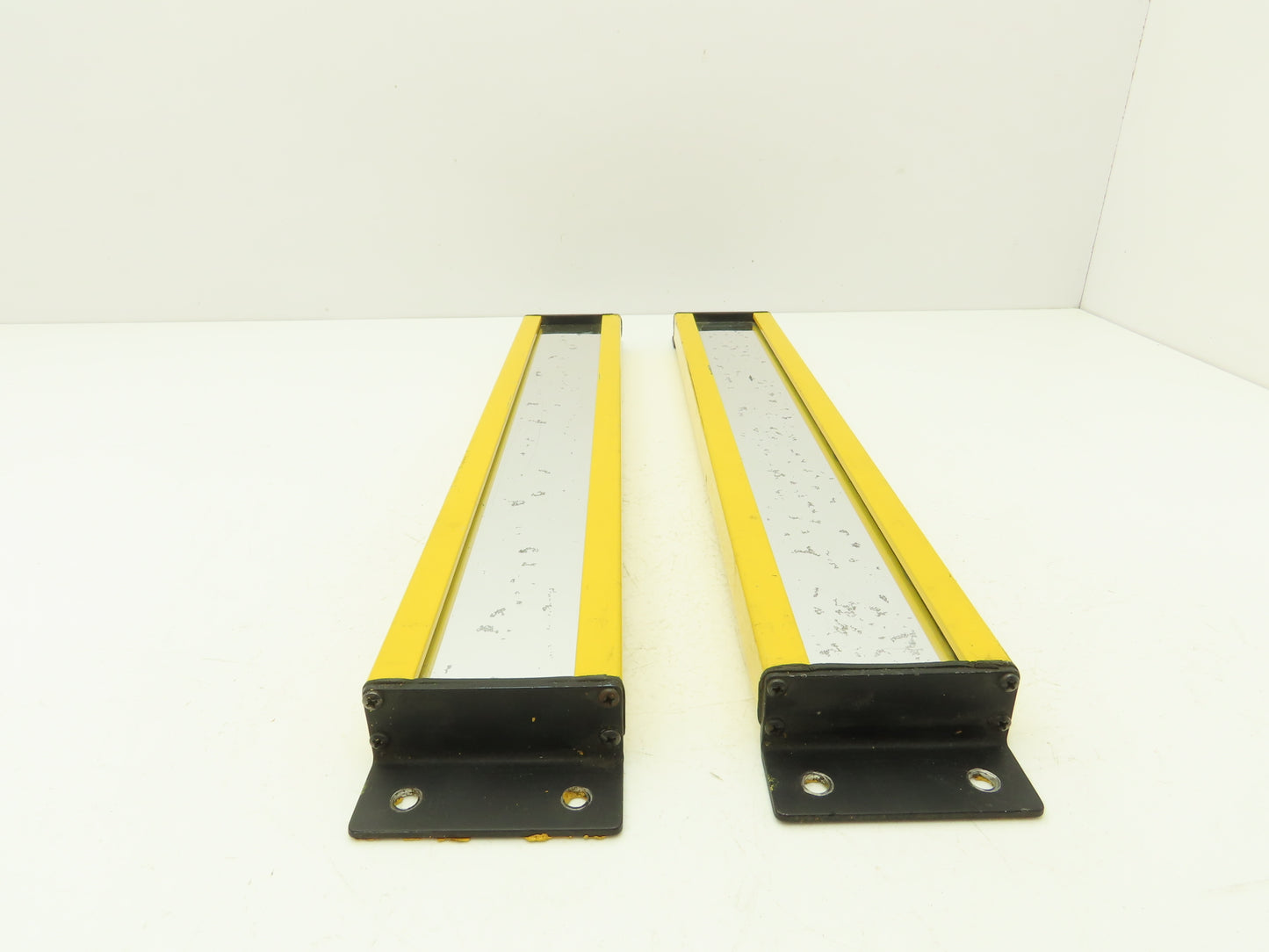 Sti Optoflex Mirror Safety Light Curtain 18 x 2" Glass Lot of 2