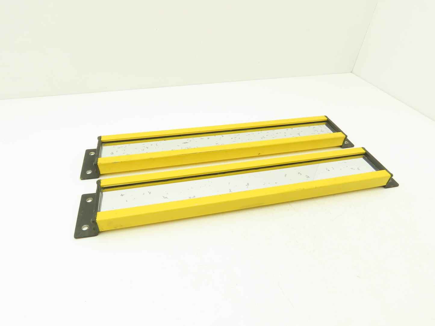 Sti Optoflex Mirror Safety Light Curtain 18 x 2" Glass Lot of 2