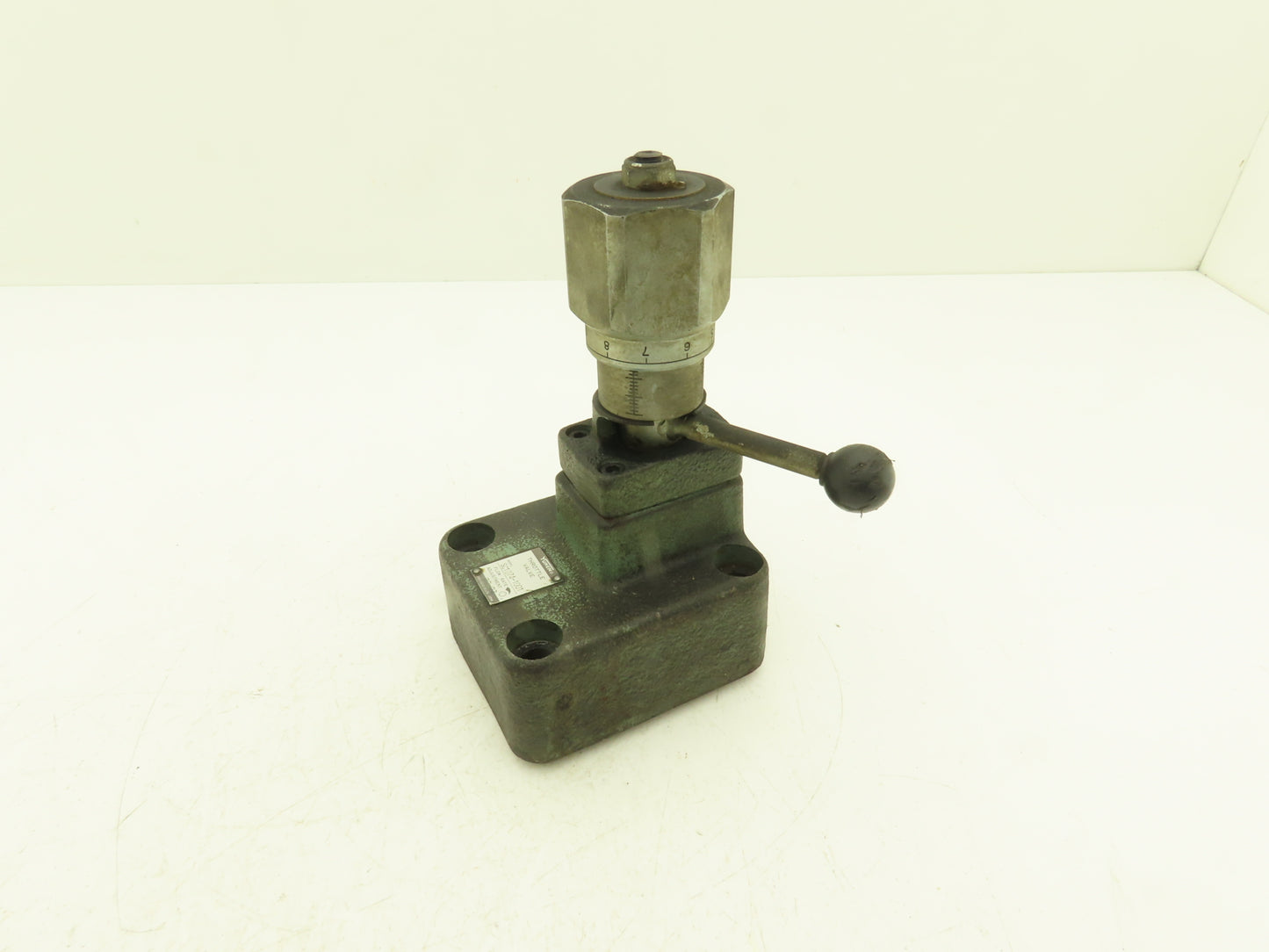 Yuken SC1074-1001 Hydraulic Flow Control Manual Throttle Valve