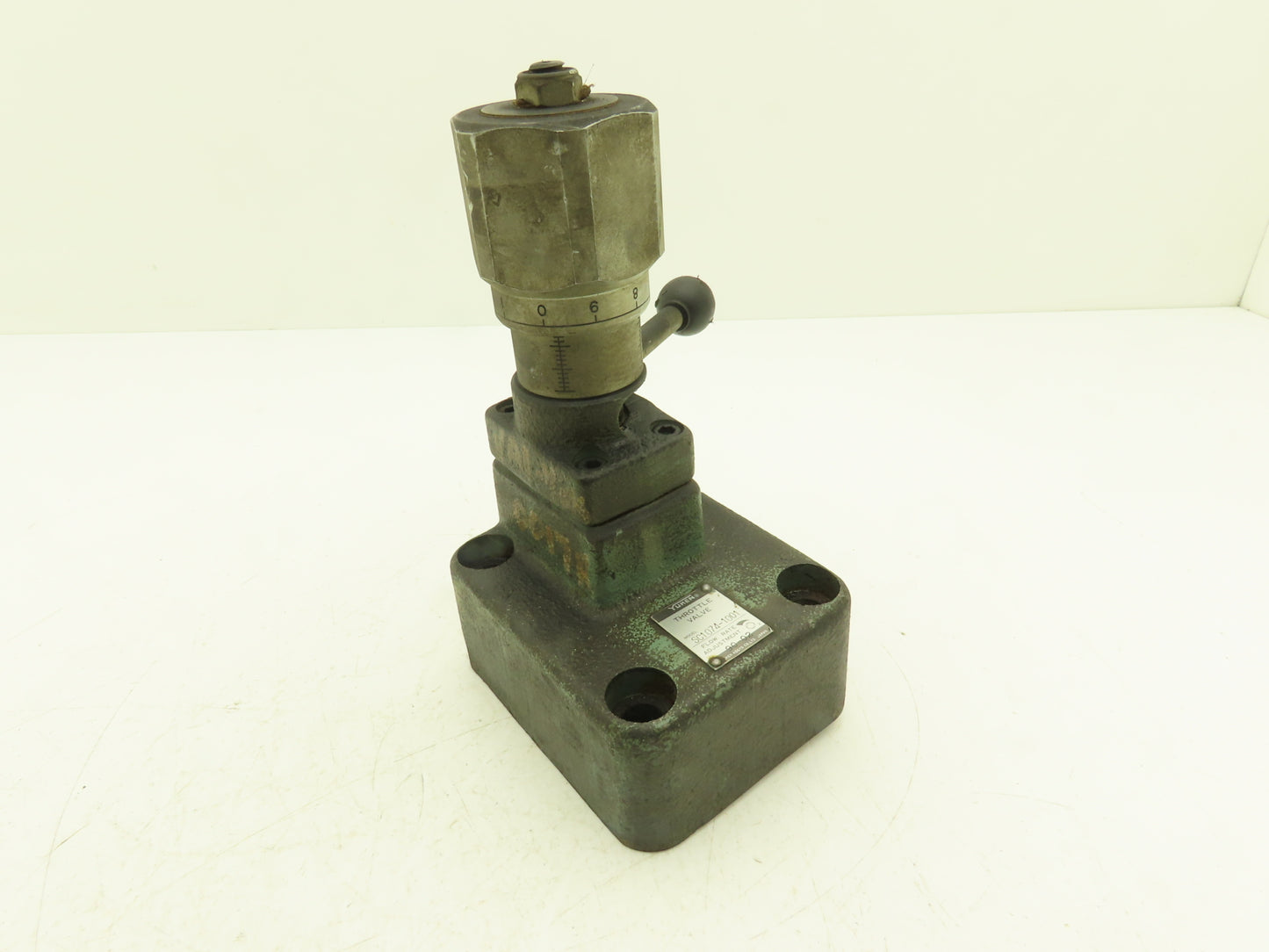Yuken SC1074-1001 Hydraulic Flow Control Manual Throttle Valve