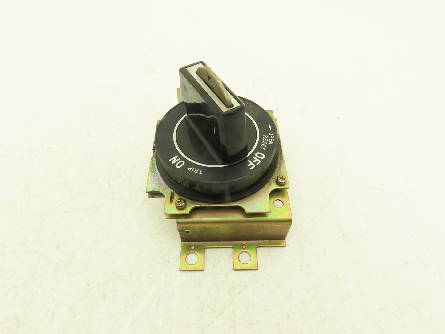 Fuji Electric N-13A-Q-00905 Rotary Operating Handle Breaker Switch Lot of 3