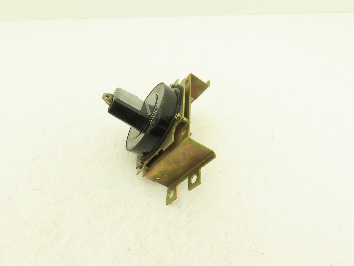 Fuji Electric N-13A-Q-00905 Rotary Operating Handle Breaker Switch Lot of 3
