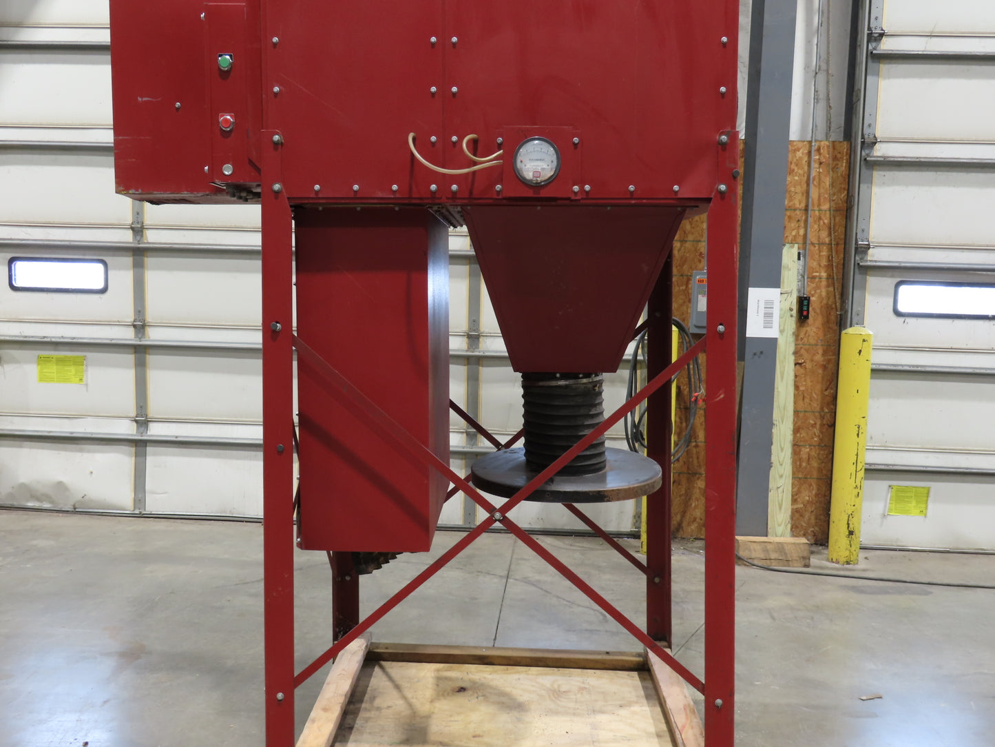 Micro Air 6 Cartridge Dust Collector Cincinnati 7.5Hp 230/460V 3PH Blower