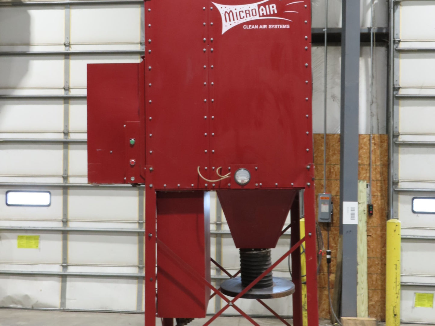 Micro Air 6 Cartridge Dust Collector Cincinnati 7.5Hp 230/460V 3PH Blower