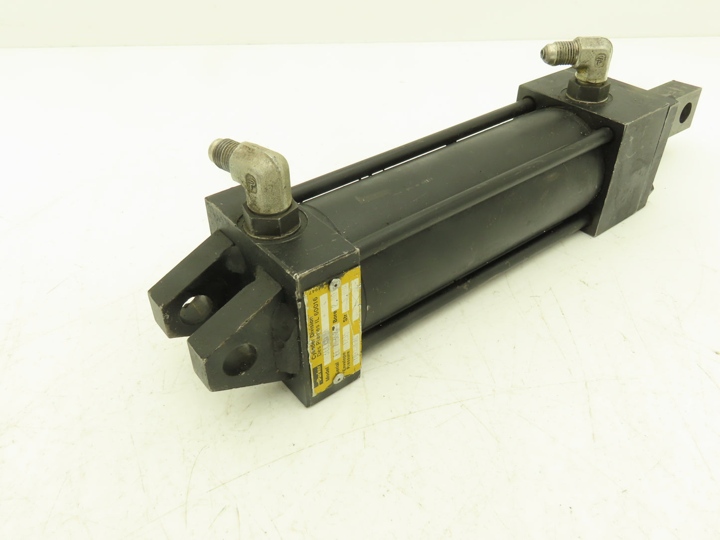 Parker BB3LLTS18A Hydraulic Cylinder 2"Bore 5"Stroke 1235psi Clevis Mount